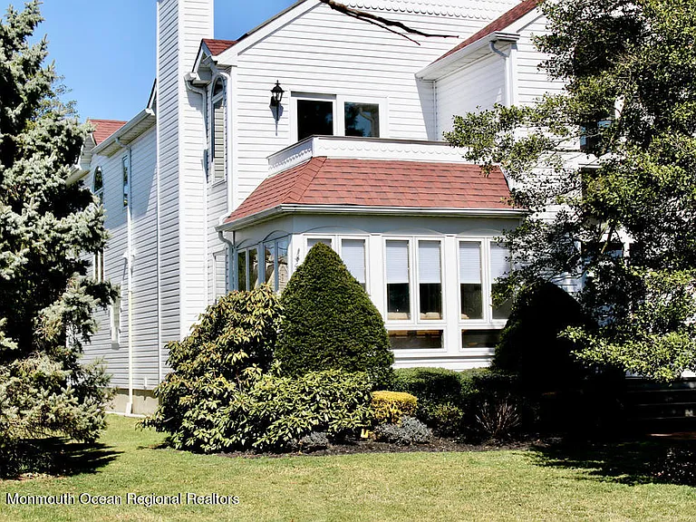 203 Stockton Blvd — Photo 2