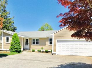 170 Rhode Island Blvd, Portsmouth, RI 02871