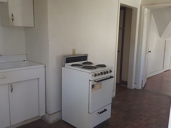 4th image of 909 Lusk St #B