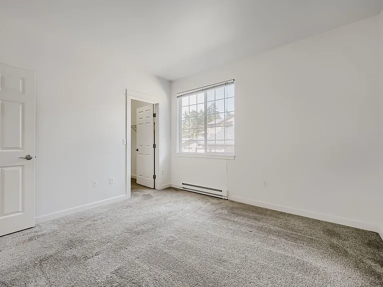 25025 SE Klahanie Blvd #B202 — Photo 7