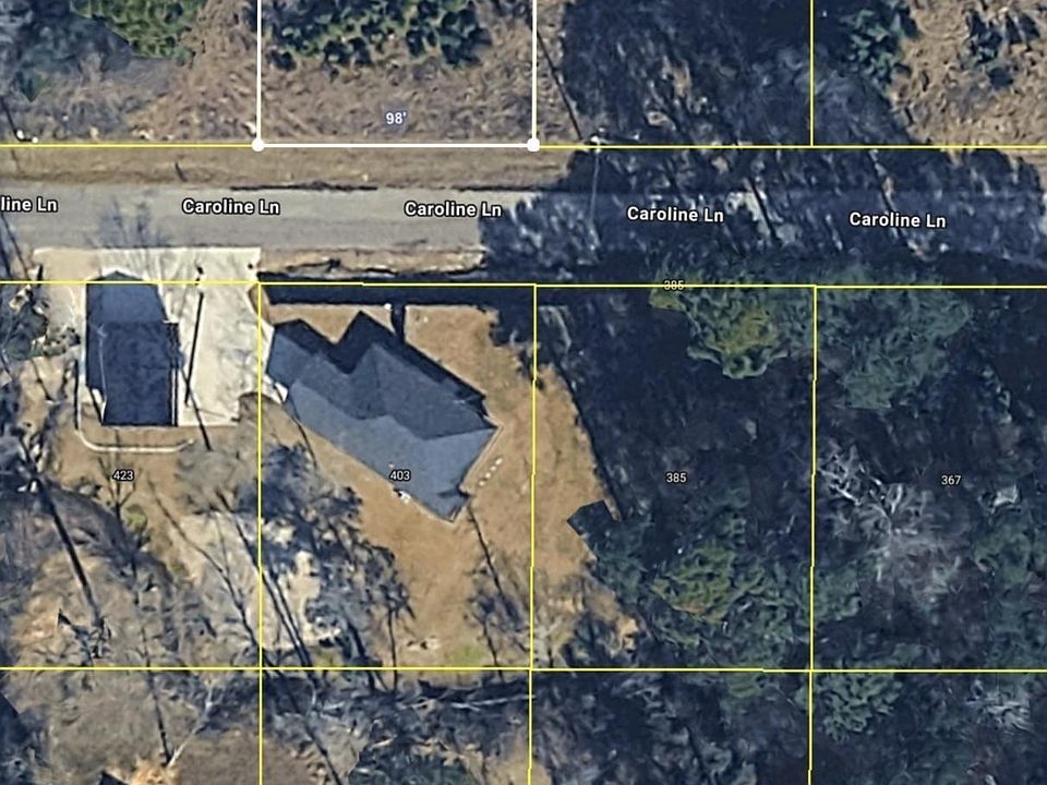 2nd image of 404 Caroline Ln