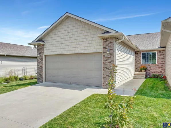 5248 N 10th St, Lincoln, NE 68521