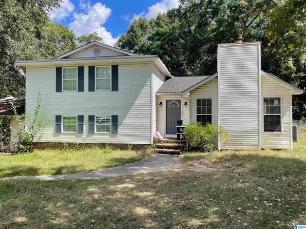 1424 Royalty Dr, Alabaster, AL 35007