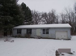 18 Edgebrook St, Centralia, IL 62801