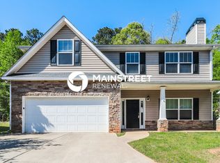 37 Fieldcrest Dr, Dallas, GA 30132