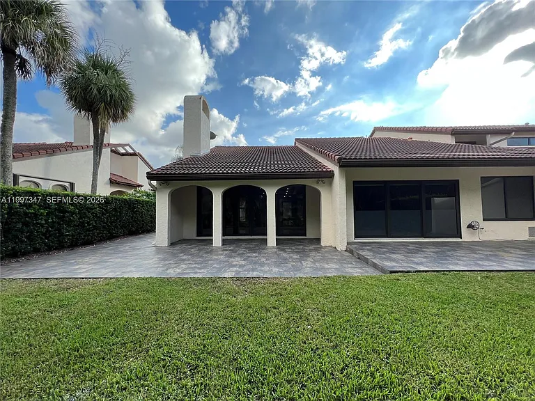 9331 NW 48th Doral Ter #0 — Photo 3