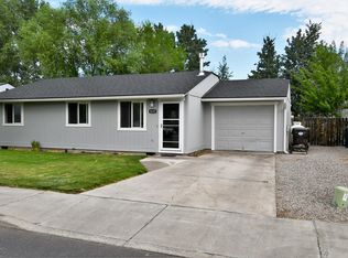 3157 SW Quartz Ave, Redmond, OR 97756