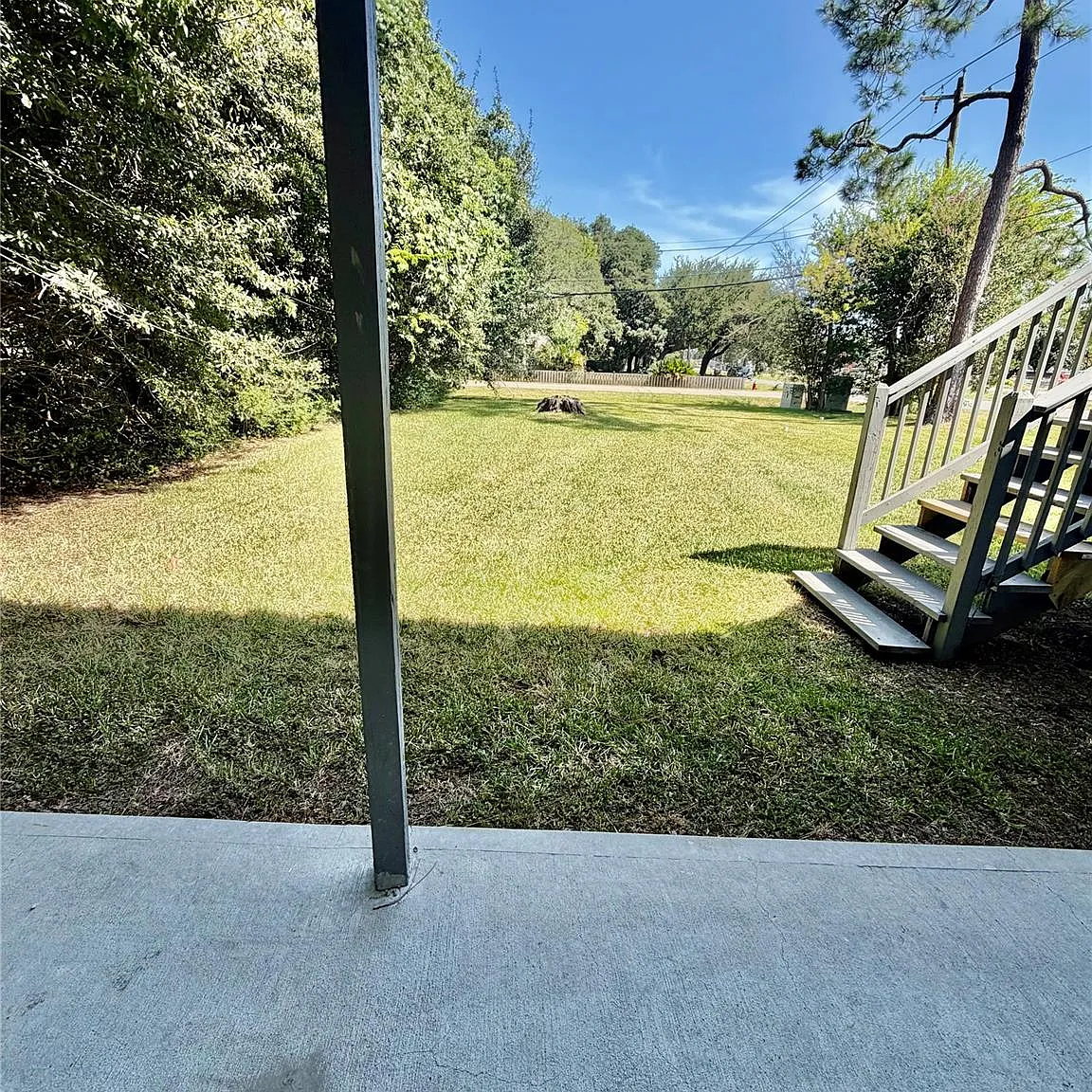 1 bed, 1.0 bath, $880 — Photo 2
