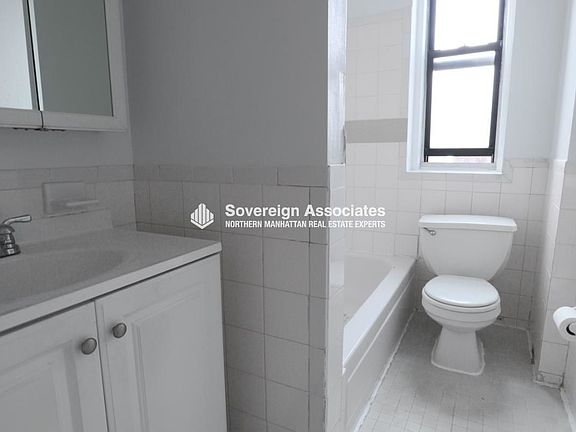 4th image of 15 Magaw Pl APT 4C