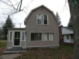 317 Conley St, Algonac, MI