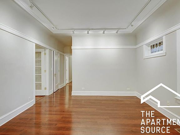 5th image of 6641 N Greenview Ave #1F