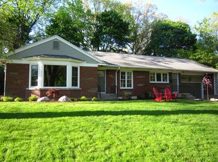 1601 Mackinaw Rd SE, East Grand Rapids, MI 49506