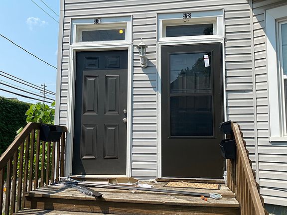 5th image of 538 Reinhard Ave #538