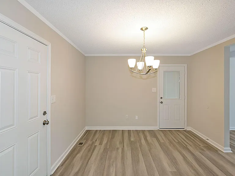 4970 Hiram Lithia Springs Rd — Photo 12