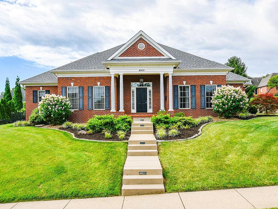 1st image of 8955 Willowbend Dr