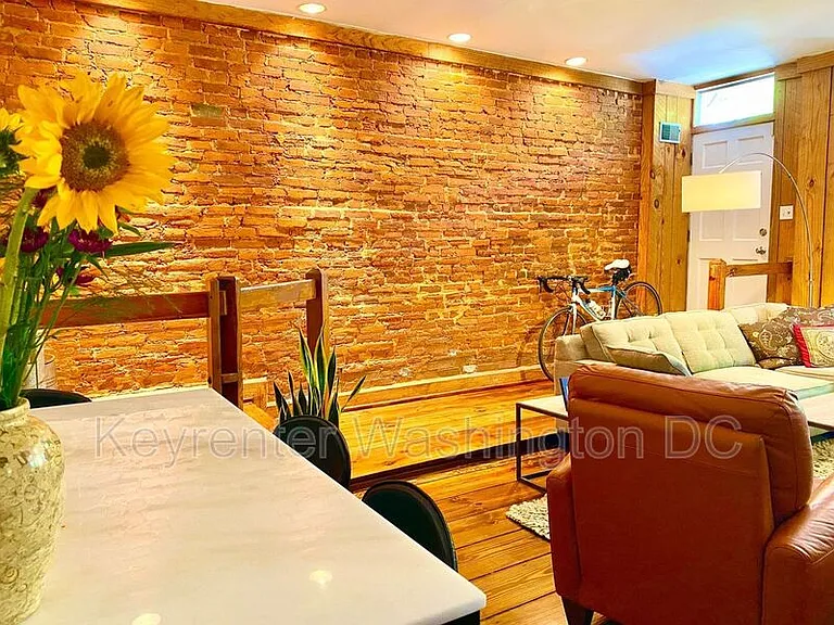 1442 Corcoran St NW #1 — Photo 11