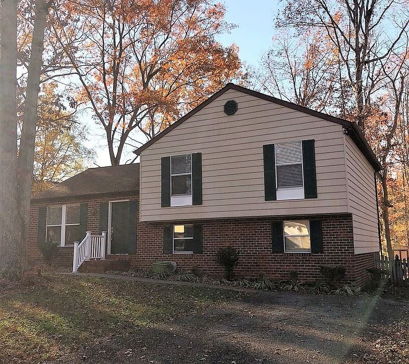 1st image of 4702 Candlelight Ln