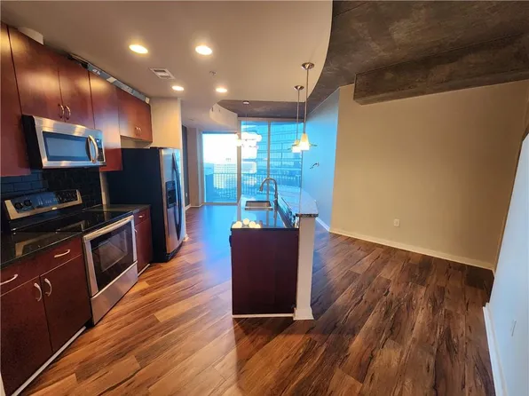 400 W Peachtree St NW Unit 1614, Atlanta, GA 30308