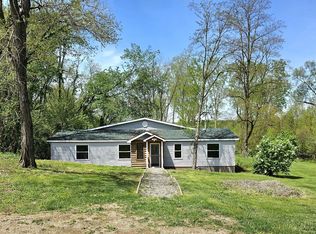 150 S Snow Prairie Rd, Coldwater, MI 49036