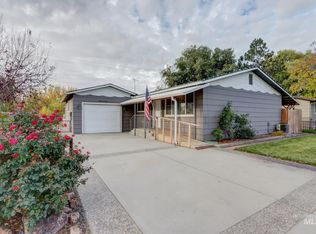 690 Harmon Way, Middleton, ID 83644