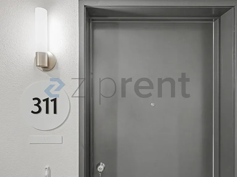 18900 Parthenia St #311 — Photo 12