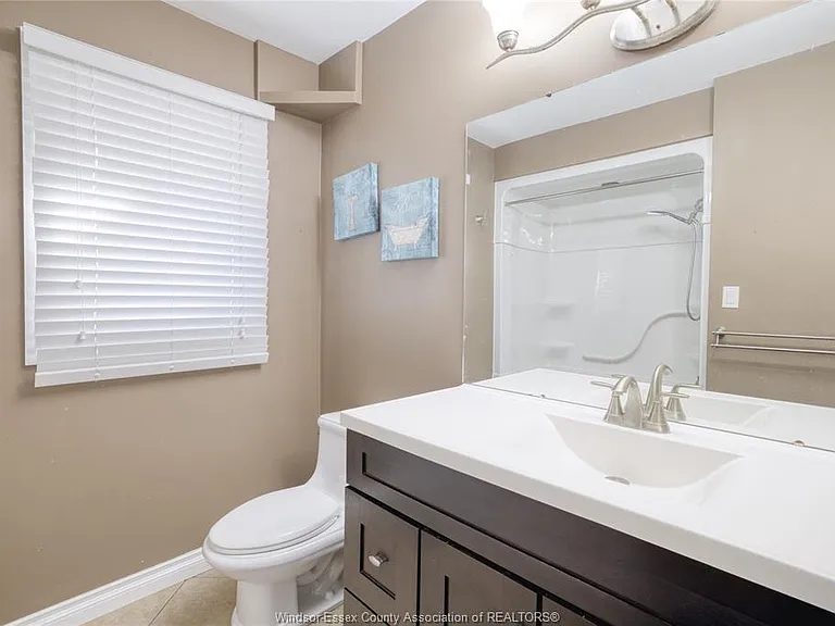 3858 Hillcrest Blvd — Photo 12