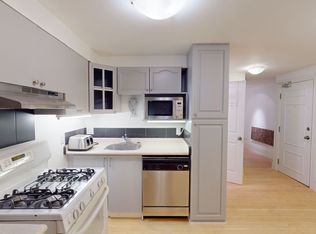 1152 Gerrard St E #0B-1BA, Toronto, ON M4L1Y2