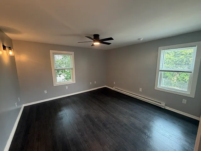 384 Norwich Ave — Photo 7