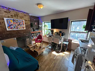 Rented by Best Apartments North Inc