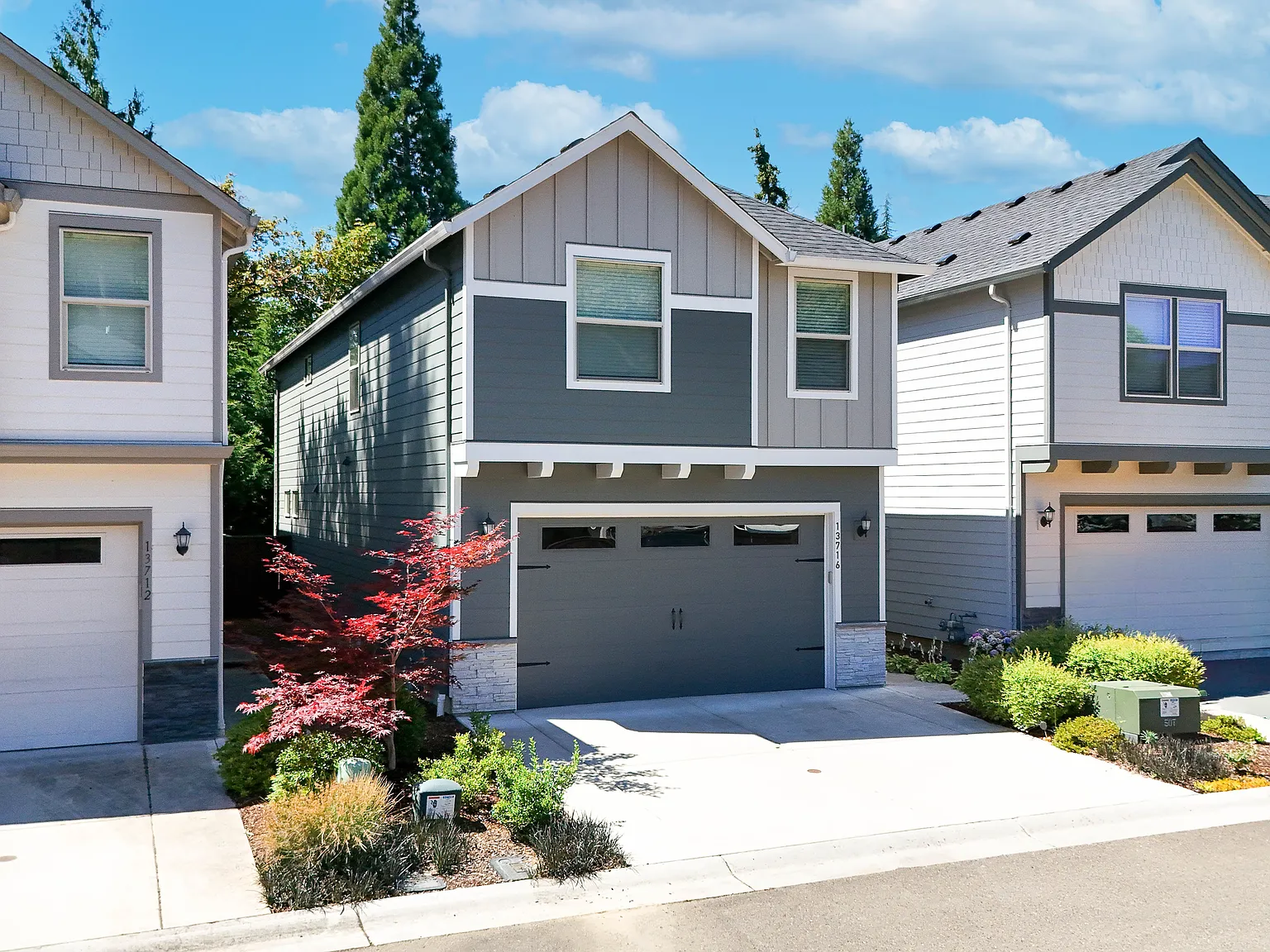 3 bed, 2.5 bath, 1857 sqft, $2,950 — Photo 3