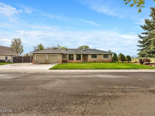 1607 Olua St, Minden, NV 89423