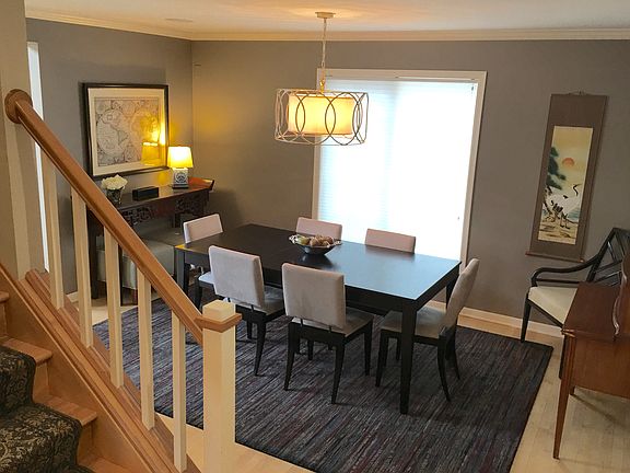 2nd image of 5533 N Shoreland Ave