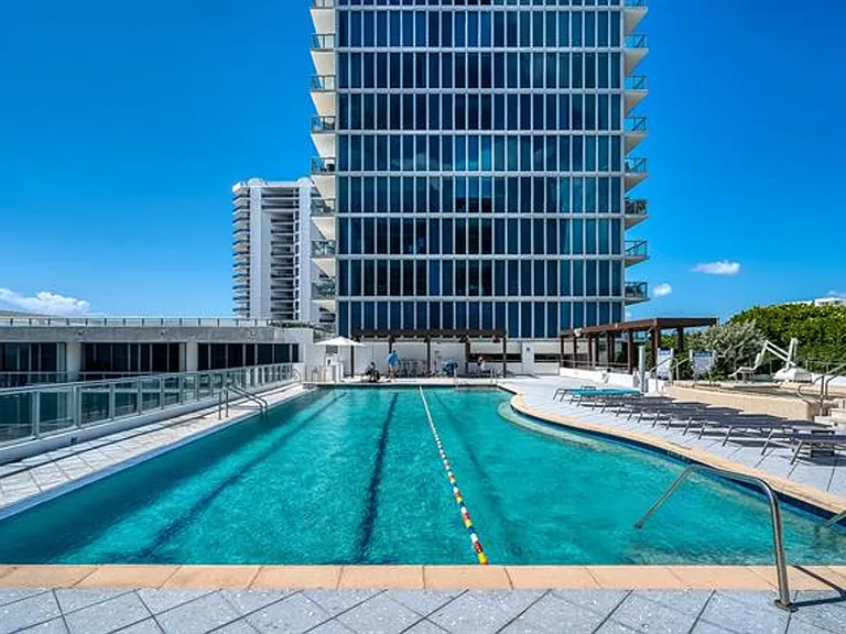 6899 Collins Avenue Cu #1409 — Photo 45