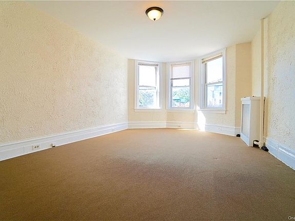 3rd image of 31 Winfred Ave #1