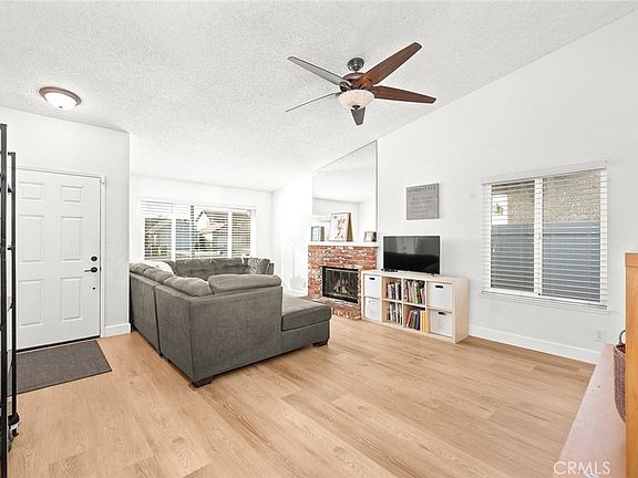 5th image of 7297 Meadowlark Pl