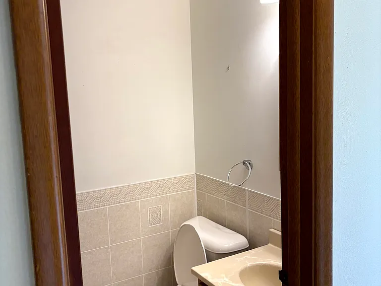 5 Florentine Ct — Photo 4