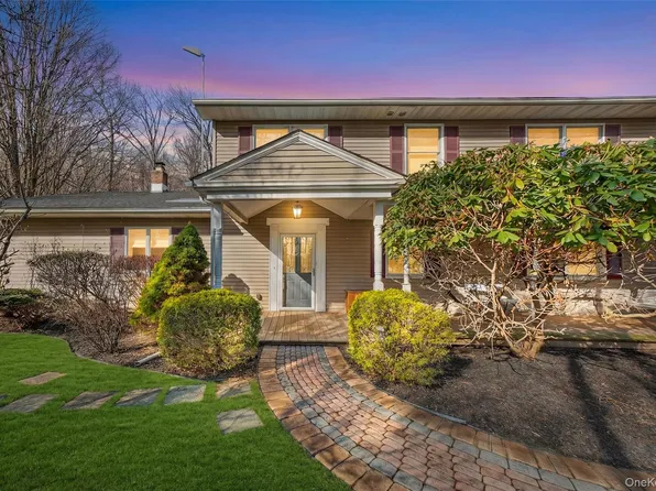 155 Roselawn Road, Highland Mills, NY 10930