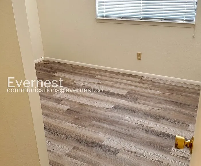 461 W Yucca Ct #312 — Photo 8