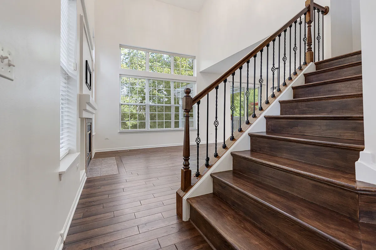 2 bed, 3.5 bath, 2000 sqft, $3,195 — Photo 3