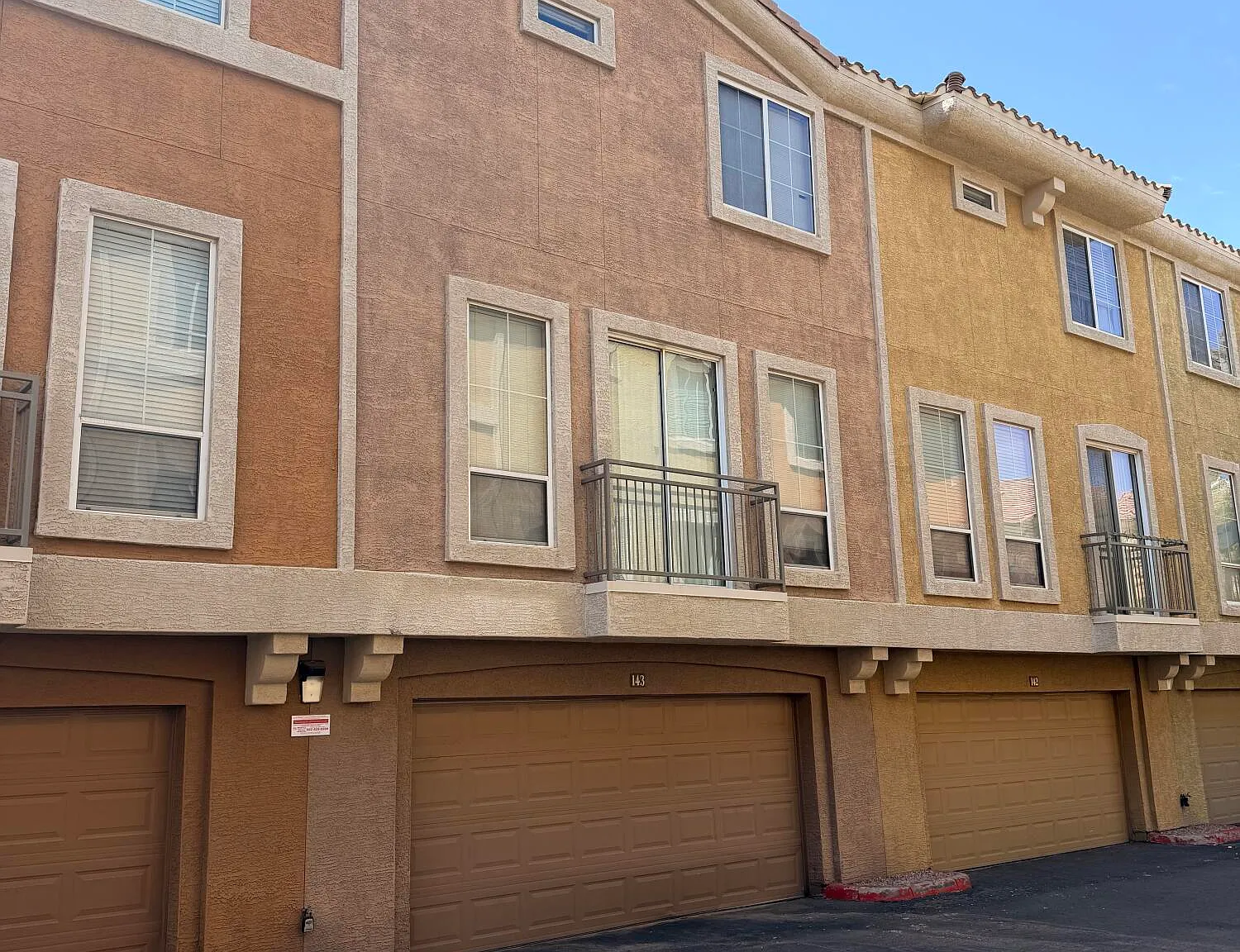 2 bed, 2.5 bath, 1440 sqft, $1,650 — Photo 1