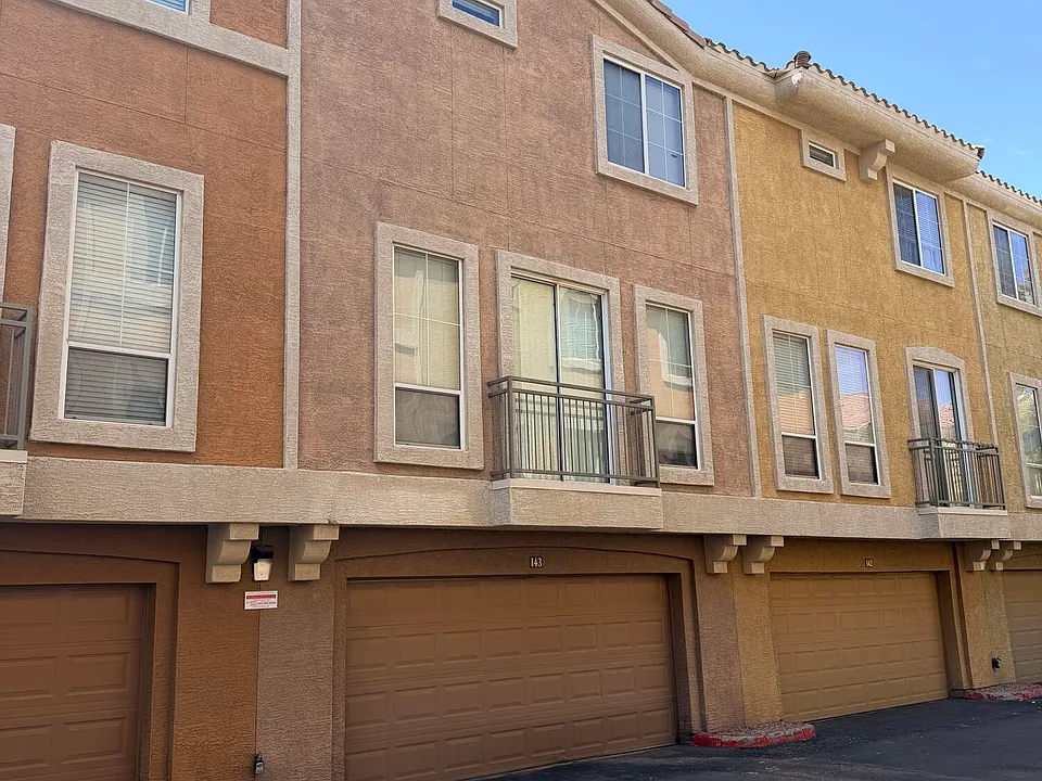 18250 N Cave Creek Rd #143
