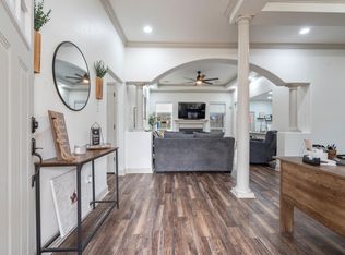 2806 Marion Anderson Rd, Hot Springs, AR 71913