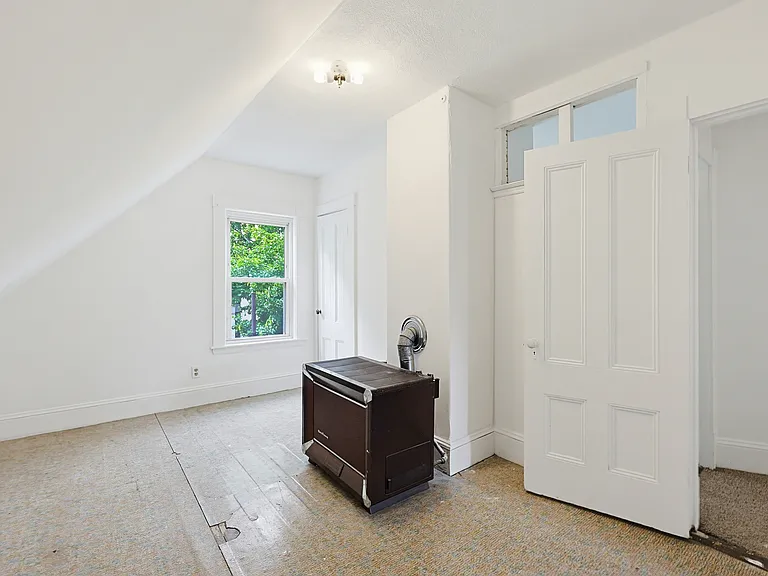 32 Stone Ave #32 — Photo 23