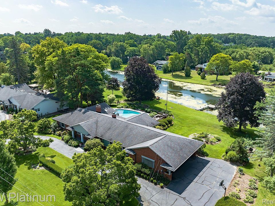 1st image of 708 Parkman Dr