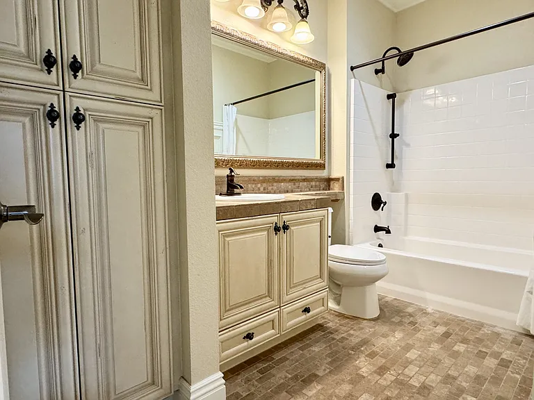 58 Meridian Dr — Photo 11