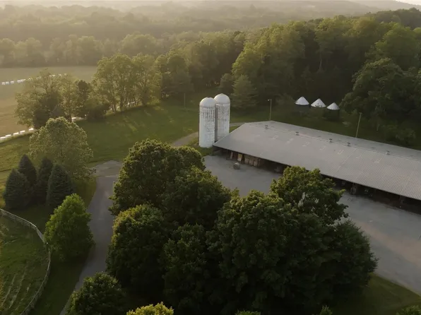 2039 Salt Point Turnpike, Salt Point, NY 12578