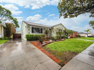 2902 Del Amo Blvd, Lakewood, CA, 90712