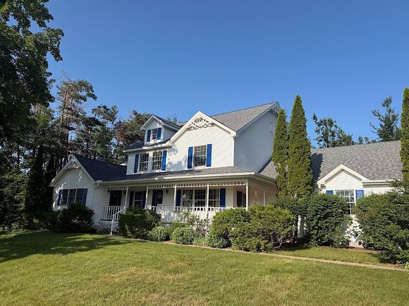 2520 Krys Rd
