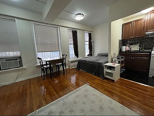 1st image of 303 E 46th St APT 2F