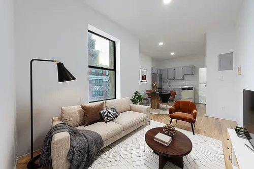 2281 1st Ave #2A Photo 1